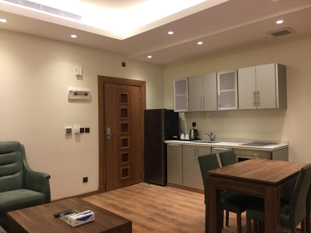 Classical Hotel Suites Jeddah Exterior foto